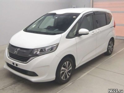 Минивэн 7 мест класса компактвэн Honda Freed GB5